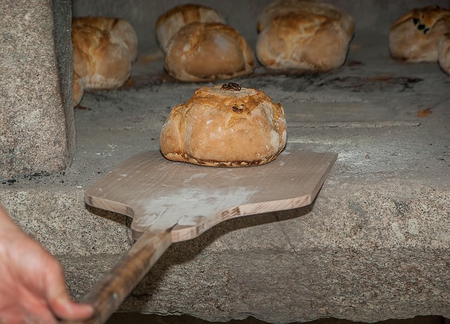 kitchen safety for bakers course proper tool handling and hygiene